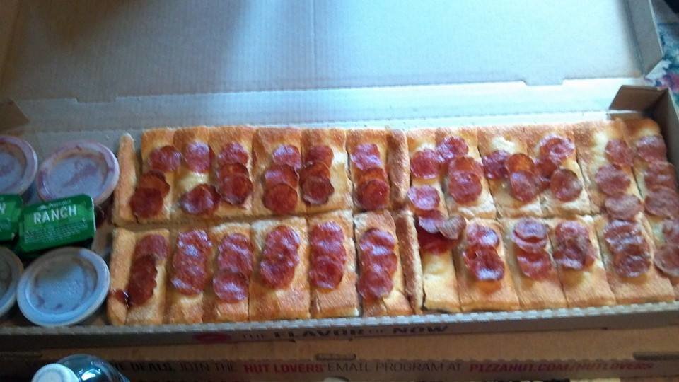 27 Worst Pizza Fails 86116203